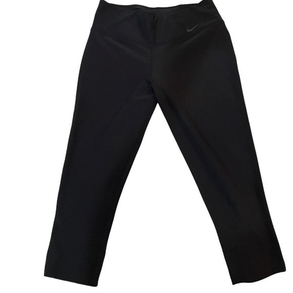 Nike CapriLeggings in Black Size S - Picture 1 of 3